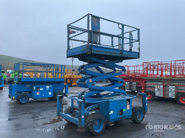 2012 Skyjack SJ6826 RT 4x4 Diesel Scissor Lift - Ножничный подъемник: фото 2 2012 Skyjack SJ6826 RT 4x4 Diesel Scissor Lift - Ножничный подъемник: фото 2
