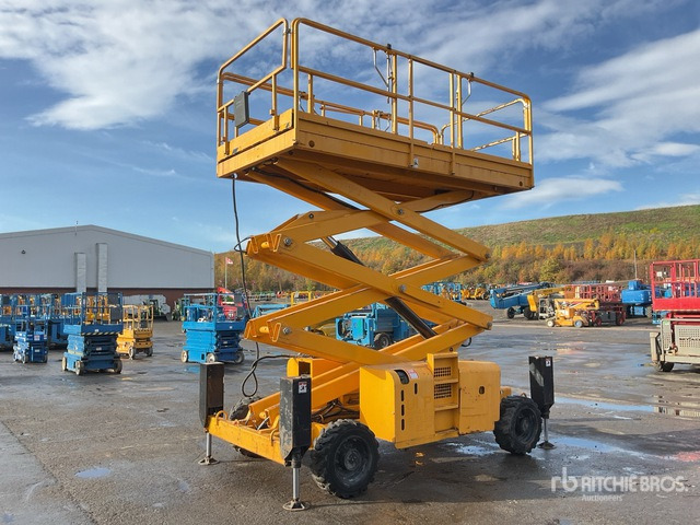 2014 Haulotte H12SDX 4x4 Diesel Scissor Lift - Ножничный подъемник: фото 2 2014 Haulotte H12SDX 4x4 Diesel Scissor Lift - Ножничный подъемник: фото 2