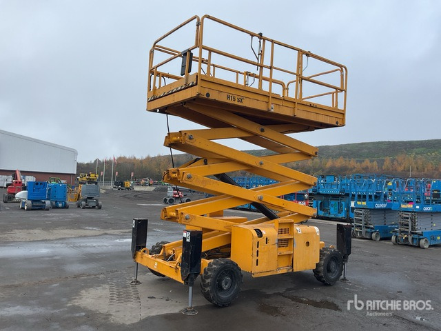 2014 Haulotte H15SDX 4x4 Diesel Scissor Lift - Ножничный подъемник: фото 2 2014 Haulotte H15SDX 4x4 Diesel Scissor Lift - Ножничный подъемник: фото 2