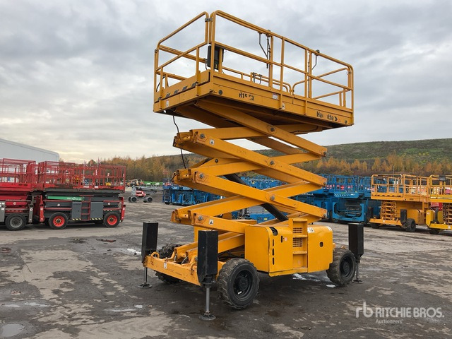 2014 Haulotte H15SDX 4x4 Diesel Scissor Lift - Ножничный подъемник: фото 1 2014 Haulotte H15SDX 4x4 Diesel Scissor Lift - Ножничный подъемник: фото 1