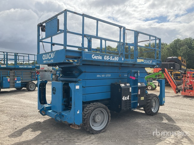 2015 Genie GS-5390 4x4 Diesel Scissor Lift - Ножничный подъемник: фото 1 2015 Genie GS-5390 4x4 Diesel Scissor Lift - Ножничный подъемник: фото 1