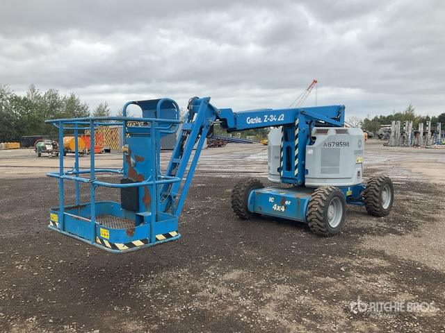 2015 Genie Z34/22 4WD Diesel Articulating Boom Lift - Коленчатый подъемник: фото 3 2015 Genie Z34/22 4WD Diesel Articulating Boom Lift - Коленчатый подъемник: фото 3