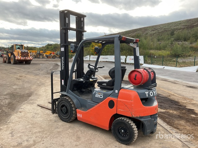 2015 Toyota 02-8FGF20 2015 Toyota 8FG20 Forklift Forklift - Газовый погрузчик: фото 3 2015 Toyota 02-8FGF20 2015 Toyota 8FG20 Forklift Forklift - Газовый погрузчик: фото 3