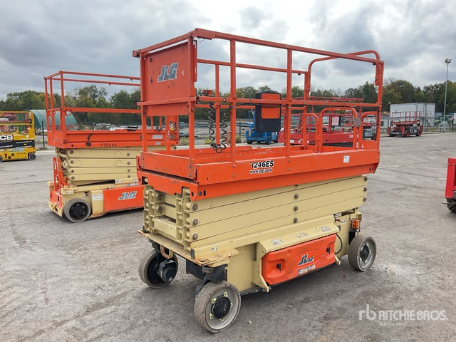 2016 JLG 3246ES 2016 JLG 3246 ES Scissor Lift Scissor Lift - Ножничный подъемник: фото 2 2016 JLG 3246ES 2016 JLG 3246 ES Scissor Lift Scissor Lift - Ножничный подъемник: фото 2