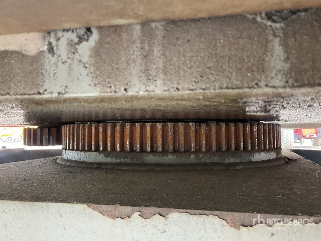 2016 Skyjack SJ51AJ 4WD Diesel Articulating Boom Lift - Коленчатый подъемник: фото 4 2016 Skyjack SJ51AJ 4WD Diesel Articulating Boom Lift - Коленчатый подъемник: фото 4