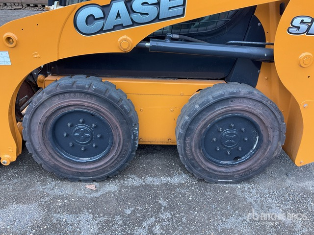 2019 Case SR130 Skid Steer Loader - Мини-погрузчик с бортовым поворотом: фото 1 2019 Case SR130 Skid Steer Loader - Мини-погрузчик с бортовым поворотом: фото 1