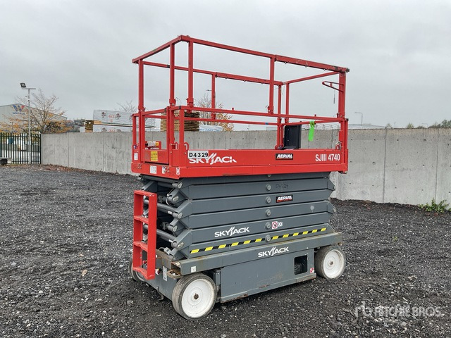 2019 Skyjack SJIII4740 2019 Skyjack SJ4740 Scissor Lift Scissor Lift - Ножничный подъемник: фото 1 2019 Skyjack SJIII4740 2019 Skyjack SJ4740 Scissor Lift Scissor Lift - Ножничный подъемник: фото 1
