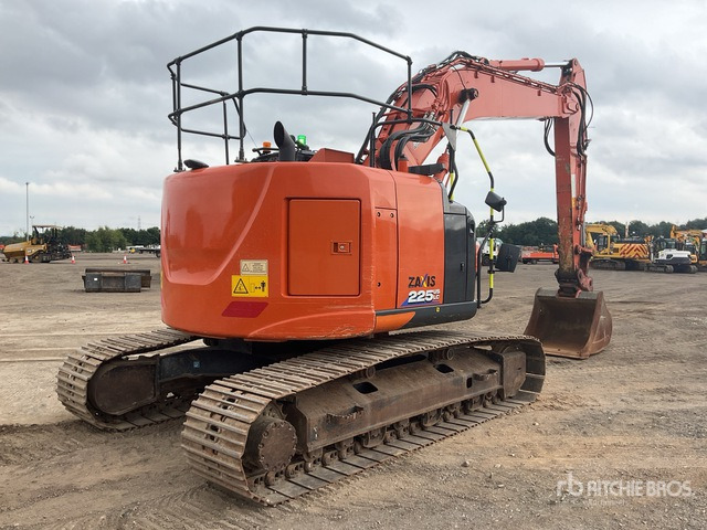 2021 Hitachi ZX225USLC-6 Tracked Excavator - Гусеничный экскаватор: фото 4 2021 Hitachi ZX225USLC-6 Tracked Excavator - Гусеничный экскаватор: фото 4