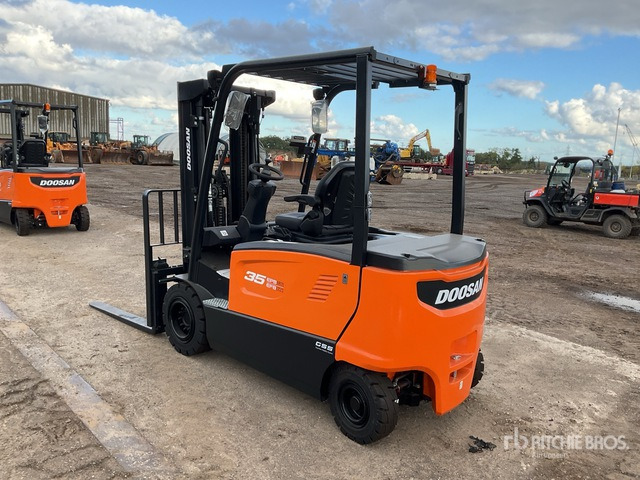 2024 Doosan B35X-7 PLUS 3500 kg Electric Forklift - Электропогрузчик: фото 4 2024 Doosan B35X-7 PLUS 3500 kg Electric Forklift - Электропогрузчик: фото 4