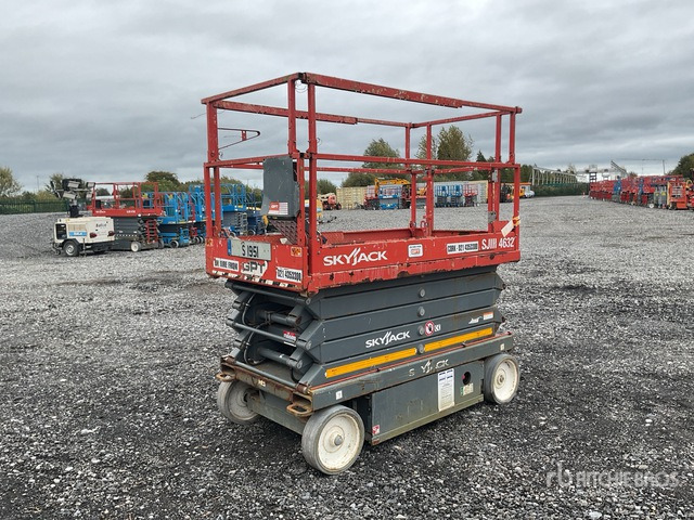 Skyjack SJIII4632 Scissor Lift - Ножничный подъемник: фото 3 Skyjack SJIII4632 Scissor Lift - Ножничный подъемник: фото 3