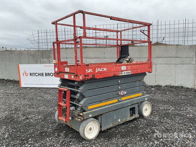 Skyjack SJIII4632 Scissor Lift - Ножничный подъемник: фото 1 Skyjack SJIII4632 Scissor Lift - Ножничный подъемник: фото 1
