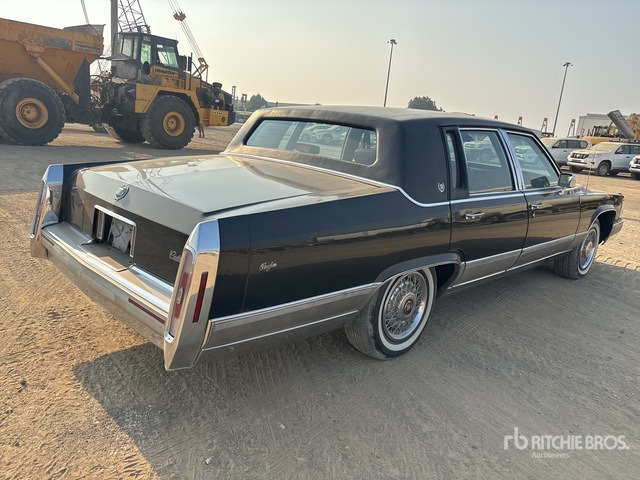 1990 Cadillac Brougham Automobile - Легковой автомобиль: фото 3 1990 Cadillac Brougham Automobile - Легковой автомобиль: фото 3