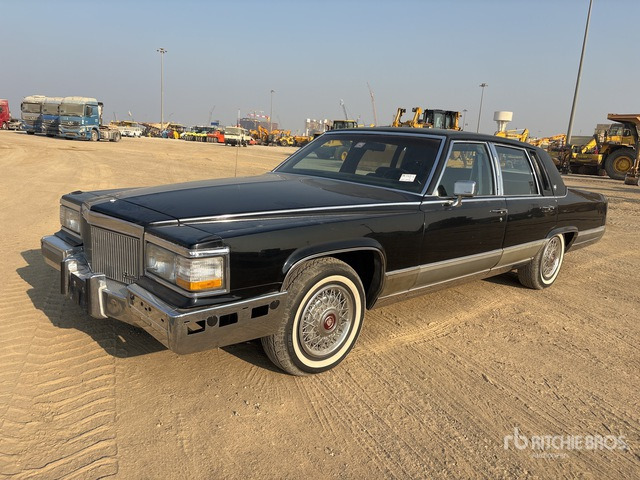 1990 Cadillac Brougham Automobile - Легковой автомобиль: фото 1 1990 Cadillac Brougham Automobile - Легковой автомобиль: фото 1