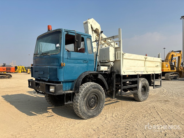 1992 Iveco 110-17 PM 11021 Knuckle Boom on 4x4 Flatbed Truck with Crane - Грузовик бортовой/ Платформа, Автоманипулятор: фото 1 1992 Iveco 110-17 PM 11021 Knuckle Boom on 4x4 Flatbed Truck with Crane - Грузовик бортовой/ Платформа, Автоманипулятор: фото 1