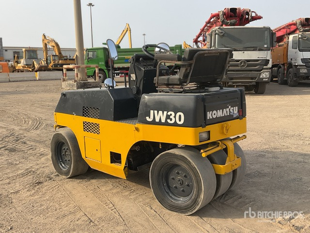 1996 Komatsu JW30-2 7 Wheel Pneumatic Roller - Пневмоколесный каток: фото 4 1996 Komatsu JW30-2 7 Wheel Pneumatic Roller - Пневмоколесный каток: фото 4