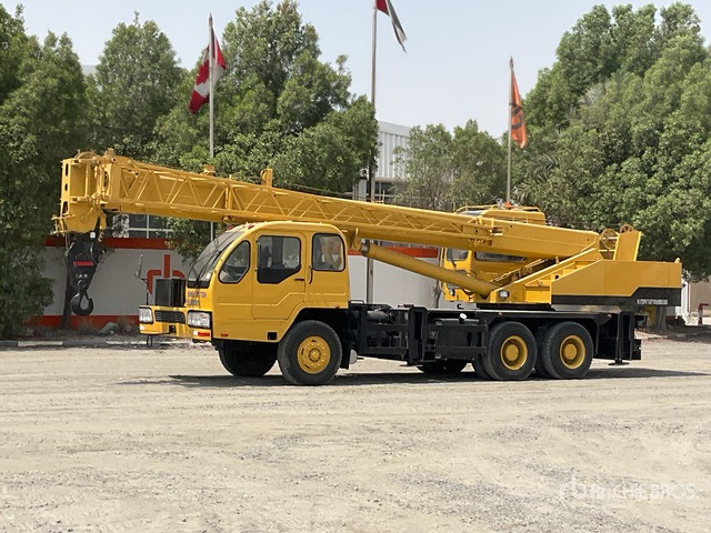 2007 XCMG QY20 20 ton 6x4 Hydraulic Truck Crane - Мобильный кран: фото 2 2007 XCMG QY20 20 ton 6x4 Hydraulic Truck Crane - Мобильный кран: фото 2