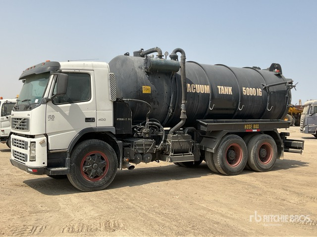 2008 Volvo FM400 6x4 20000 Liters Vacuum Tanker Truck - Ассенизатор: фото 2 2008 Volvo FM400 6x4 20000 Liters Vacuum Tanker Truck - Ассенизатор: фото 2