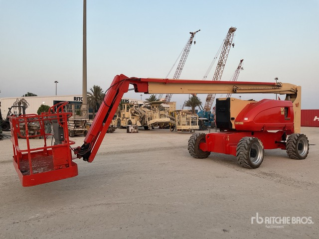 2010 JLG 800AJ 4WD Diesel Articulating Boom Lift - Коленчатый подъемник: фото 1 2010 JLG 800AJ 4WD Diesel Articulating Boom Lift - Коленчатый подъемник: фото 1