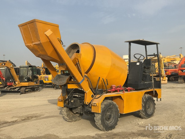 2010 Silla 3500 4x4 Self-Loading All Terrain Mixer - Автобетоносмеситель: фото 2 2010 Silla 3500 4x4 Self-Loading All Terrain Mixer - Автобетоносмеситель: фото 2