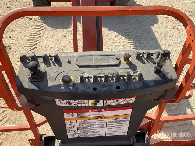 2012 JLG 600AJ 4WD Diesel Articulating Boom Lift - Коленчатый подъемник: фото 4 2012 JLG 600AJ 4WD Diesel Articulating Boom Lift - Коленчатый подъемник: фото 4