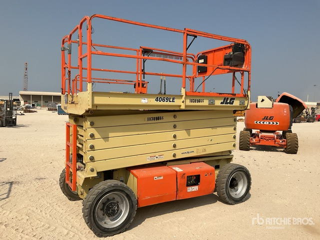 2015 JLG 4069LE Electric Scissor Lift - Ножничный подъемник: фото 3 2015 JLG 4069LE Electric Scissor Lift - Ножничный подъемник: фото 3