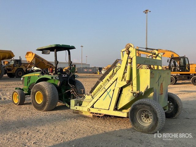 2015 John Deere 24A - Трактор: фото 2 2015 John Deere 24A - Трактор: фото 2