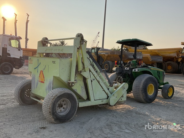2015 John Deere 24A - Трактор: фото 3 2015 John Deere 24A - Трактор: фото 3