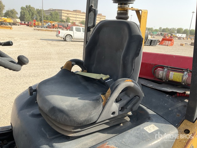 2015 Komatsu FH40-1 4 ton Forklift - Дизельный погрузчик: фото 5 2015 Komatsu FH40-1 4 ton Forklift - Дизельный погрузчик: фото 5