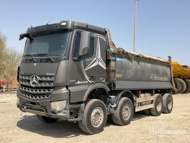 2017 Mercedes Benz AROCS 3951 8x4 Twin-Steer Tri/A Dump Truck - Самосвал: фото 1 2017 Mercedes Benz AROCS 3951 8x4 Twin-Steer Tri/A Dump Truck - Самосвал: фото 1