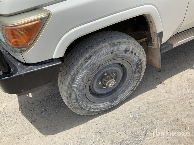 2018 Toyota Land Cruiser 76L 4x4 SUV - Внедорожник: фото 5 2018 Toyota Land Cruiser 76L 4x4 SUV - Внедорожник: фото 5