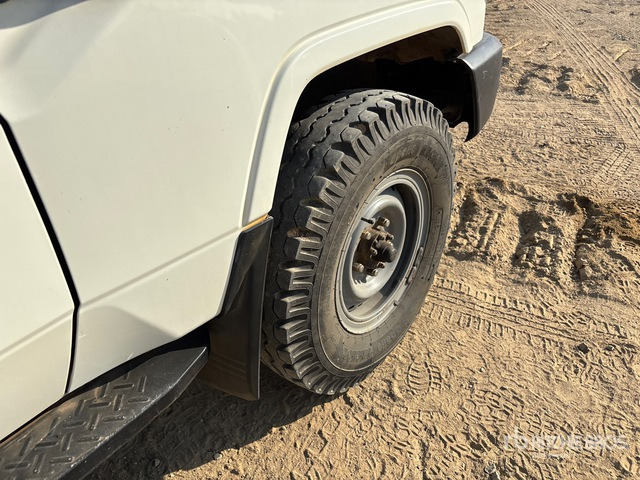 2018 Toyota Land Cruiser 78R 4x4 SUV - Внедорожник: фото 4 2018 Toyota Land Cruiser 78R 4x4 SUV - Внедорожник: фото 4