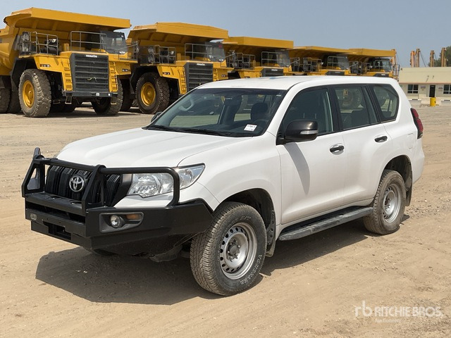 2018 Toyota Prado TX 150L 4x4 SUV - Внедорожник: фото 1 2018 Toyota Prado TX 150L 4x4 SUV - Внедорожник: фото 1