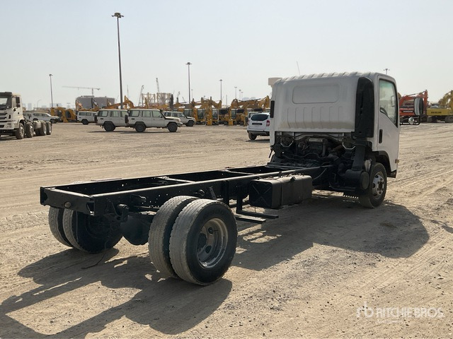 2019 Isuzu NPR 4x2 Cab and Chassis - Грузовик-шасси: фото 4 2019 Isuzu NPR 4x2 Cab and Chassis - Грузовик-шасси: фото 4