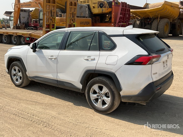 2019 Toyota RAV4 4WD SUV - Внедорожник: фото 3 2019 Toyota RAV4 4WD SUV - Внедорожник: фото 3