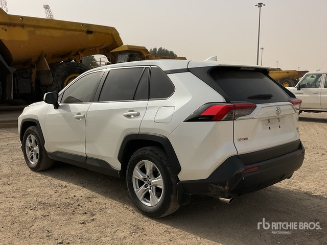 2019 Toyota RAV4 4WD SUV - Внедорожник: фото 5 2019 Toyota RAV4 4WD SUV - Внедорожник: фото 5