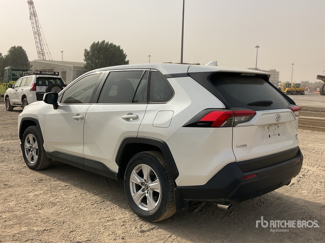 2019 Toyota RAV4 4WD SUV - Внедорожник: фото 5 2019 Toyota RAV4 4WD SUV - Внедорожник: фото 5