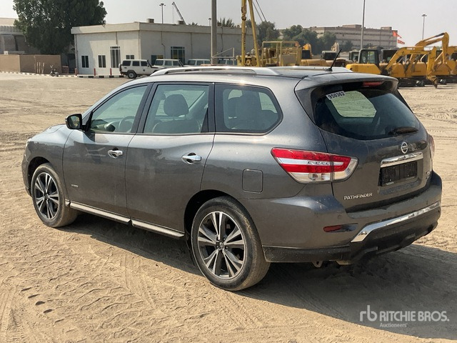 2020 Nissan Pathfinder 4WD Hybrid SUV - Внедорожник: фото 4 2020 Nissan Pathfinder 4WD Hybrid SUV - Внедорожник: фото 4