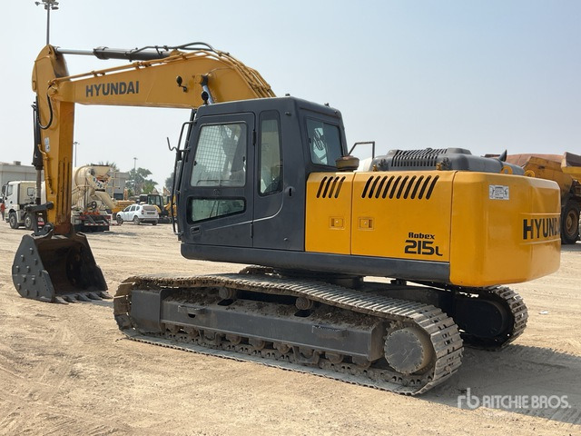 2022 Hyundai R215 - Гусеничный экскаватор: фото 4 2022 Hyundai R215 - Гусеничный экскаватор: фото 4