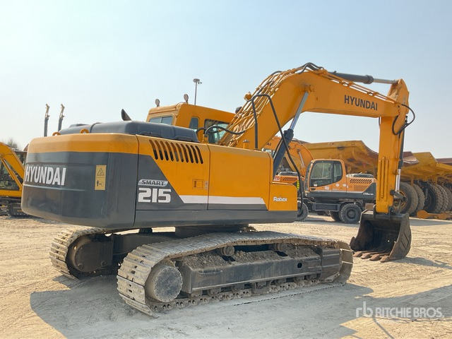 2022 Hyundai Smart 215 - Гусеничный экскаватор: фото 3 2022 Hyundai Smart 215 - Гусеничный экскаватор: фото 3