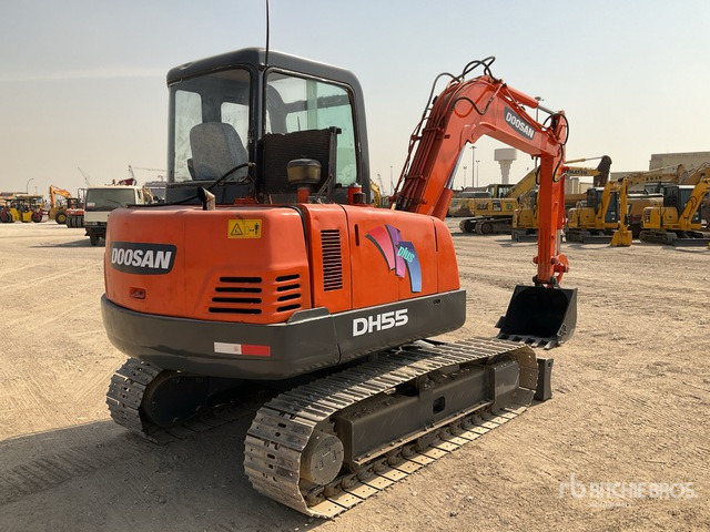 Doosan DH55-V Tracked Excavator - Гусеничный экскаватор: фото 3 Doosan DH55-V Tracked Excavator - Гусеничный экскаватор: фото 3