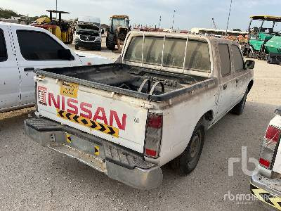 NISSAN 2400 4x2 Crew Cab (Inoperable) - Пикап: фото 3 NISSAN 2400 4x2 Crew Cab (Inoperable) - Пикап: фото 3