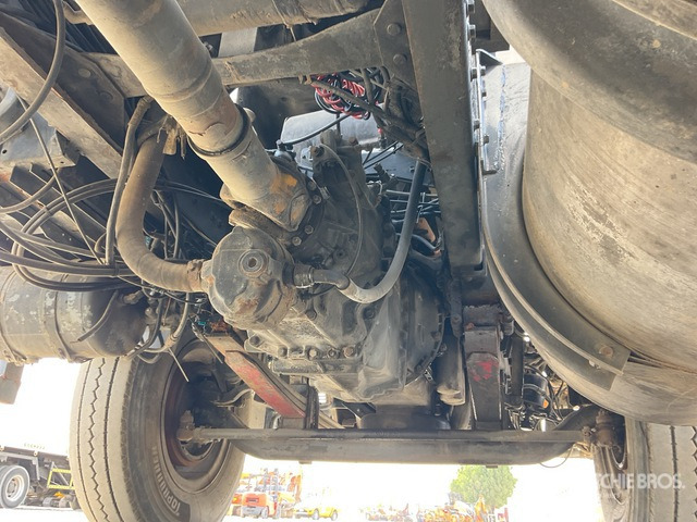 1995 Volvo FH12-420 4x2 S/A Sleeper Truck Tractor - Тягач: фото 5 1995 Volvo FH12-420 4x2 S/A Sleeper Truck Tractor - Тягач: фото 5