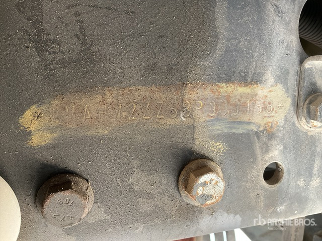 2008 MAN TGA33.400 6x4 (Inoperable) T/A Sleeper Truck Tractor - Тягач: фото 2 2008 MAN TGA33.400 6x4 (Inoperable) T/A Sleeper Truck Tractor - Тягач: фото 2