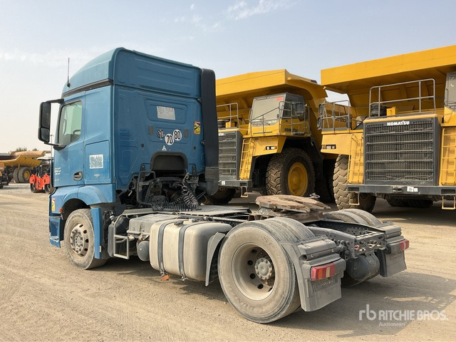 2015 Mercedes-Benz Actross 1843LS 4x2 S/A Sleeper Truck Tractor - Тягач: фото 4 2015 Mercedes-Benz Actross 1843LS 4x2 S/A Sleeper Truck Tractor - Тягач: фото 4