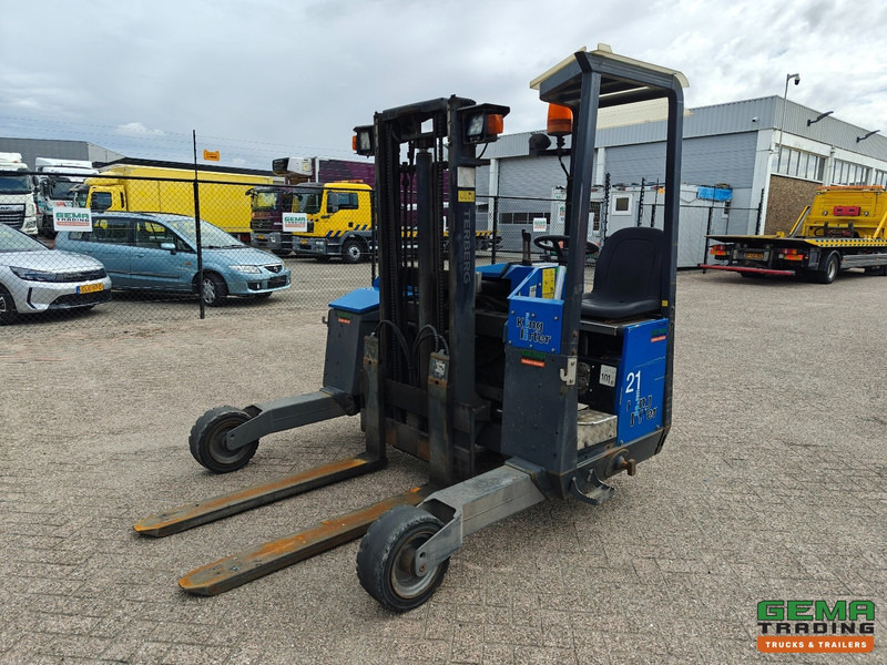 Terberg Kinglifter TKL-M-1x3 - Yanmar Diesel - 2500KG - 3523 uur - Мобильный вилочный погрузчик: фото 1 Terberg Kinglifter TKL-M-1x3 - Yanmar Diesel - 2500KG - 3523 uur - Мобильный вилочный погрузчик: фото 1