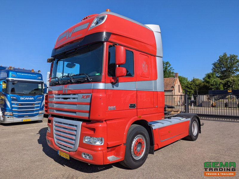 DAF FT XF105.460 4x2 Superspacecab Euro5 - Standairco - Groot brandstoffilter - 07/2025 APK - Тягач: фото 1 DAF FT XF105.460 4x2 Superspacecab Euro5 - Standairco - Groot brandstoffilter - 07/2025 APK - Тягач: фото 1