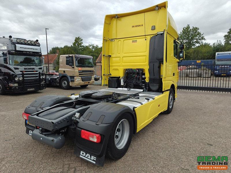 DAF XF 530 FT 4x2 SuperSpaceCab Euro6D -Dubbele Tanks - Vollucht - TV - SMARTTacho V2 - 01/2026 APK - Тягач: фото 3 DAF XF 530 FT 4x2 SuperSpaceCab Euro6D -Dubbele Tanks - Vollucht - TV - SMARTTacho V2 - 01/2026 APK - Тягач: фото 3