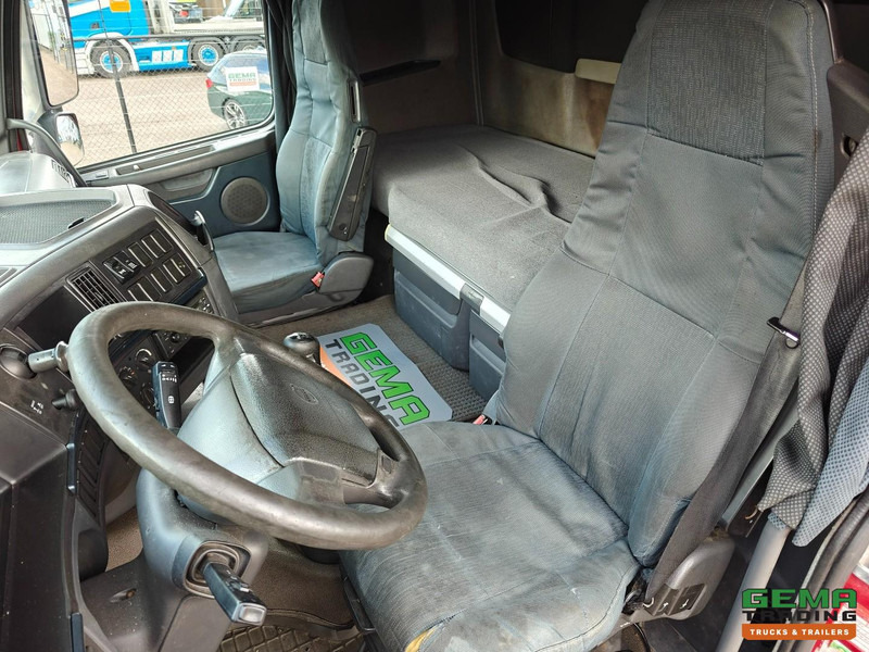 Тягач Volvo FH460 4x2 Globetrotter XL Euro5 - Handgeschakeld - Dubbele tanks: фото 13