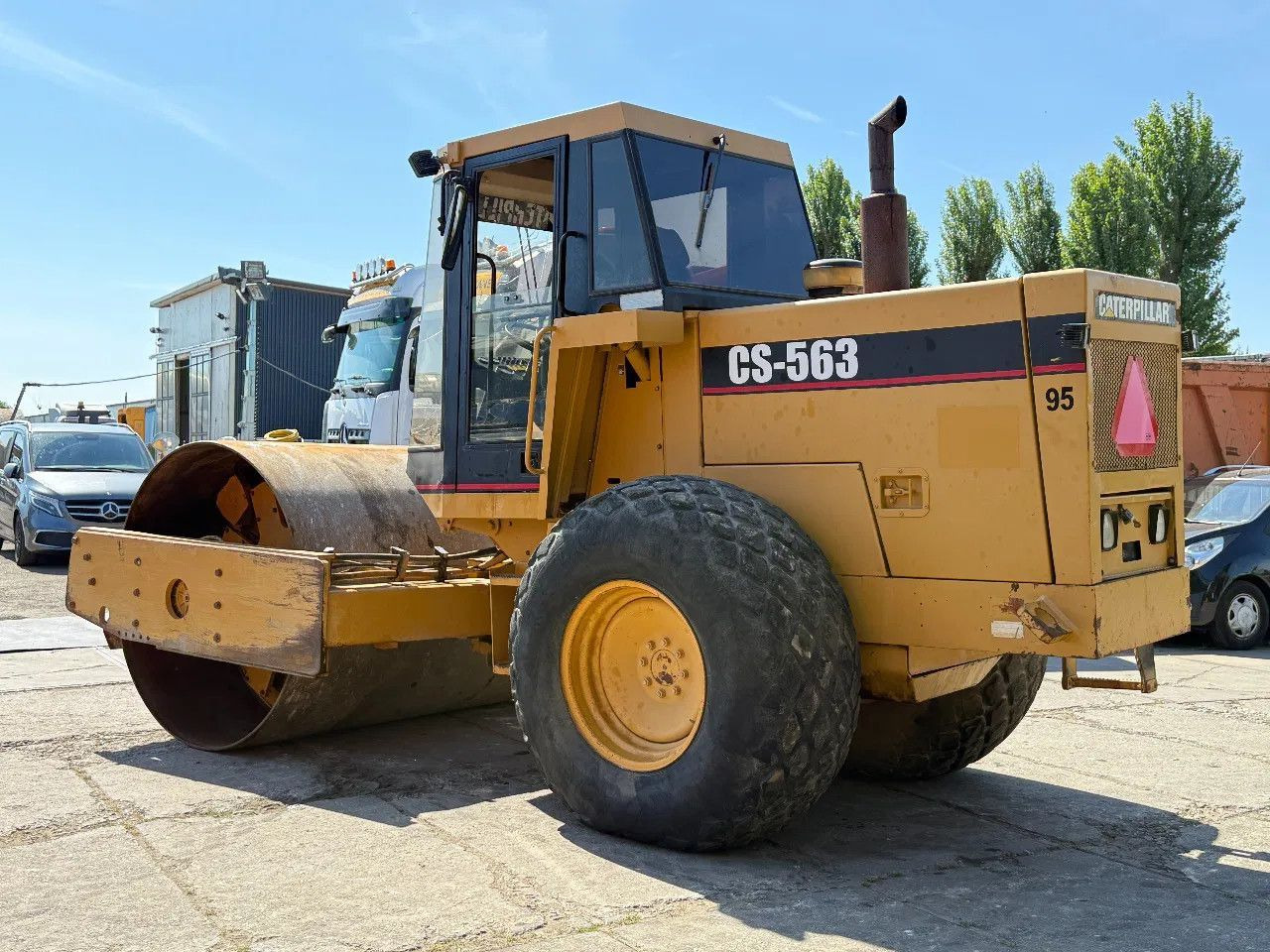 CAT CS 563 Roller with vibration - Компактор: фото 3 CAT CS 563 Roller with vibration - Компактор: фото 3