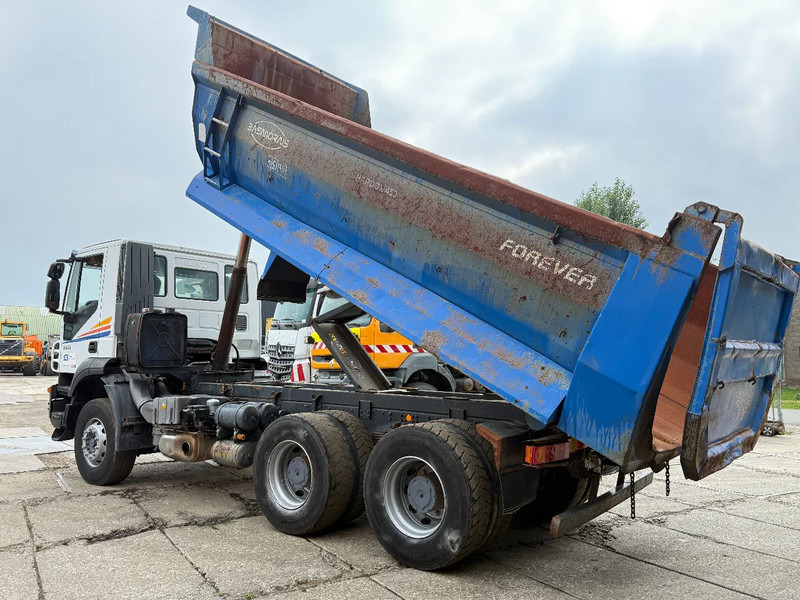 Iveco Trakker 360 6X4 Tipper Spring/Spring ZF Manual gear - Самосвал: фото 3 Iveco Trakker 360 6X4 Tipper Spring/Spring ZF Manual gear - Самосвал: фото 3